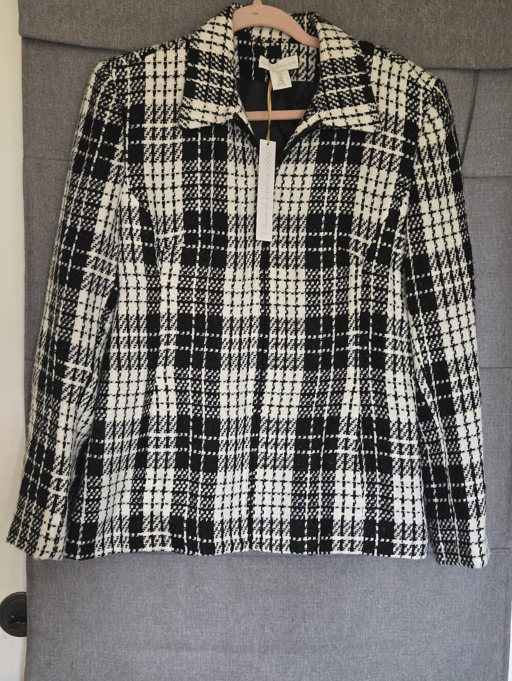 Brand new with tags House of Harlow houndstooth jacket Size Small